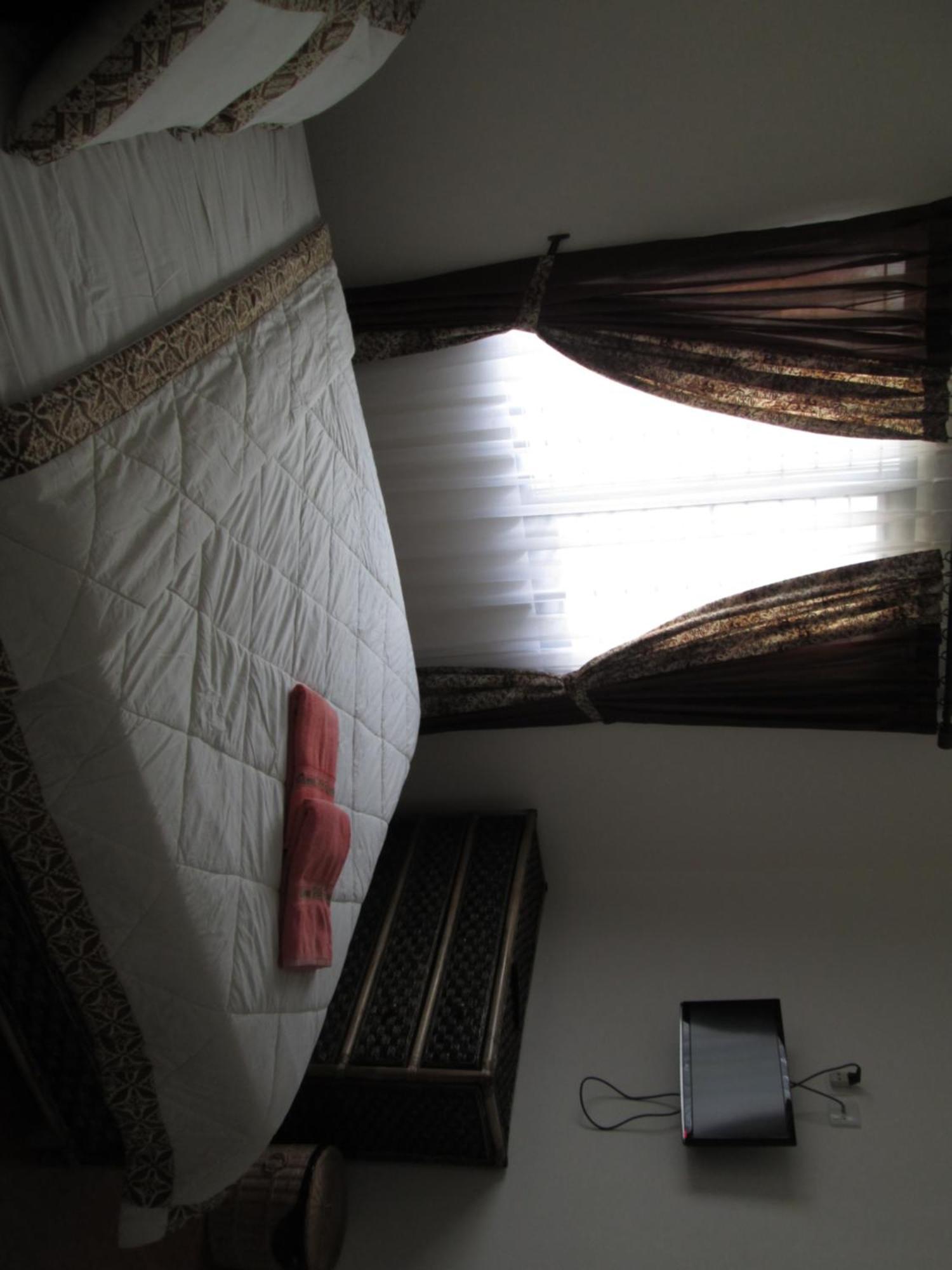 Osmond Villa Resort Lembang Extérieur photo